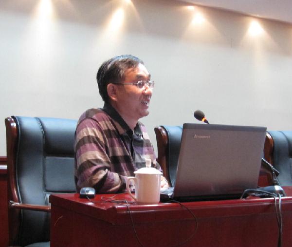 中国科学院武汉岩土力学研究所副总工程师、二级研究员、博士生导师陈从新主讲：鄂西北（南）山区公路地质灾害预防与治理关键技术及成功案例分析
